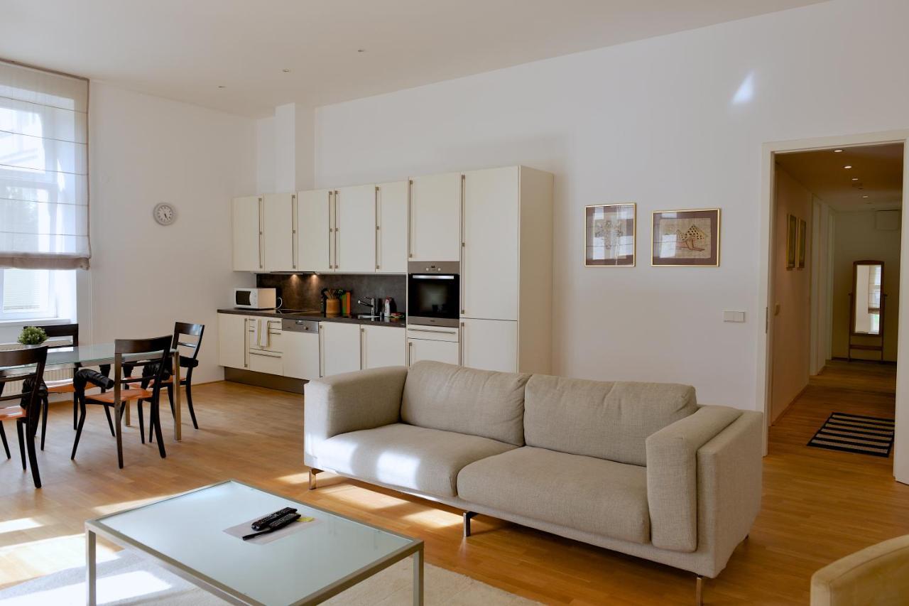 Kolonada Luxury 2 Bedroom Apartment Snezka Mariánské Lázně Esterno foto
