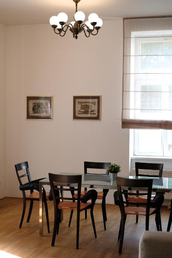 Kolonada Luxury 2 Bedroom Apartment Snezka Mariánské Lázně Esterno foto
