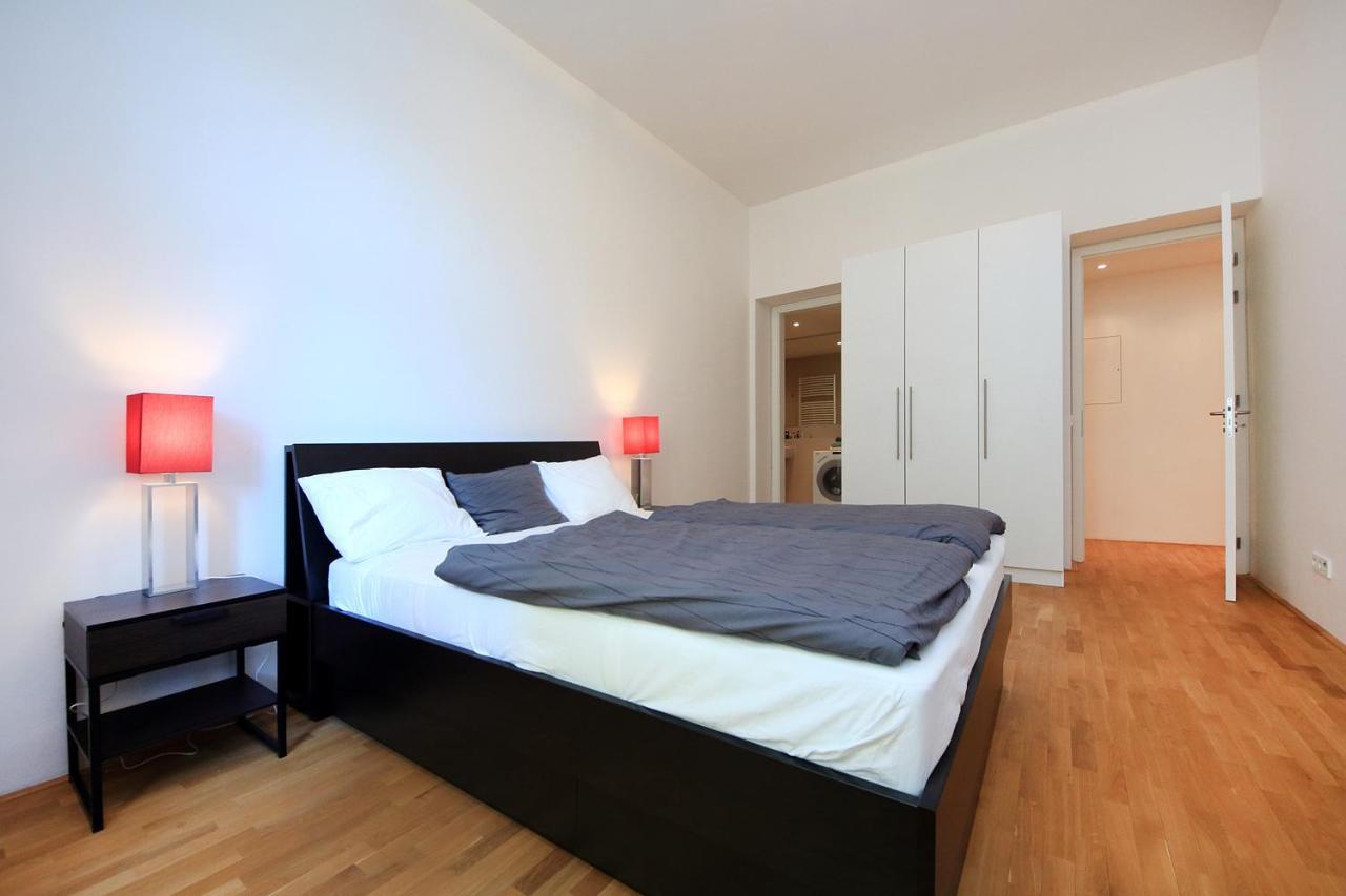 Kolonada Luxury 2 Bedroom Apartment Snezka Mariánské Lázně Esterno foto